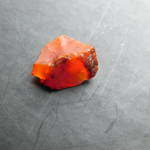 COR-04_Cornalina_en_Bruto_cristales_Escuela_Gelva_2.jpg