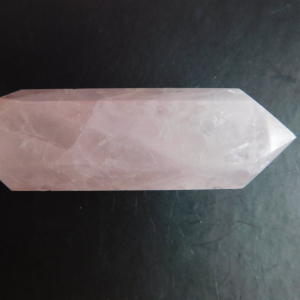 CRO-03_Cuarzo_Rosa_Obelisco_cristales_Escuela_Gelva_2.jpg