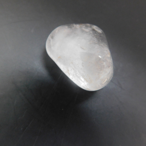 CUC-11_Cuarzo_cristal_Tamboreado_cristales_Escuela_Gelva_2.jpg