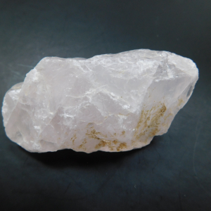 CUR-13_Cuarzo_Rosa_en_Bruto_cristales_Escuela_Gelva_2.jpg