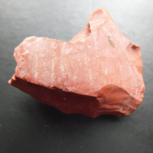 JSR-02_Jaspe_rojo_en_Bruto_cristales_Escuela_Gelva_2.jpg