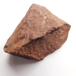 JSR-03_Jaspe_rojo_en_Bruto_cristales_Escuela_Gelva_2.jpg
