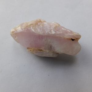 KUN-05_Kunzita_Tamboreada_cristales_Escuela_Gelva_2.jpg