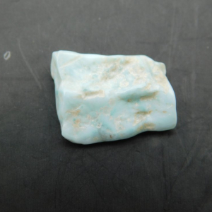 LAR-02_Larimar_en_Bruto_cristales_Escuela_Gelva_2.jpg