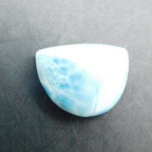 LAR-12_Larimar_Cabujon_cristales_Escuela_Gelva_2.jpg