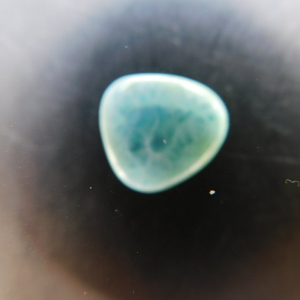 LAR-15_Larimar_Cabujon_cristales_Escuela_Gelva_2.jpg