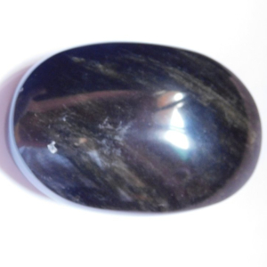 OBS-08_Obsidiana_tamboreada_cristales_Escuela_Gelva_2.jpg