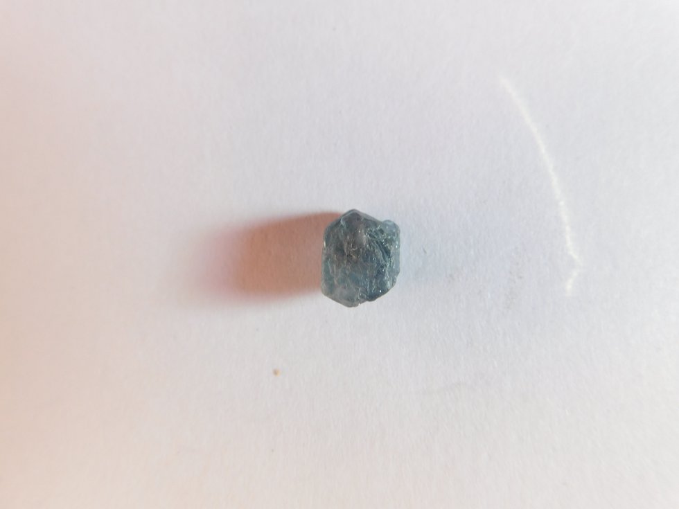 Piedra lunar en Bruto PLU-03