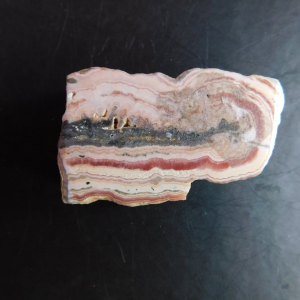 RDC-02_Rodocrocita_en_Bruto_cristales_Escuela_Gelva_2.jpg