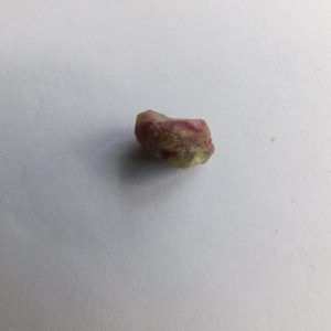 RUB-06_Rubi_en_Bruto_cristales_Escuela_Gelva_2.jpg